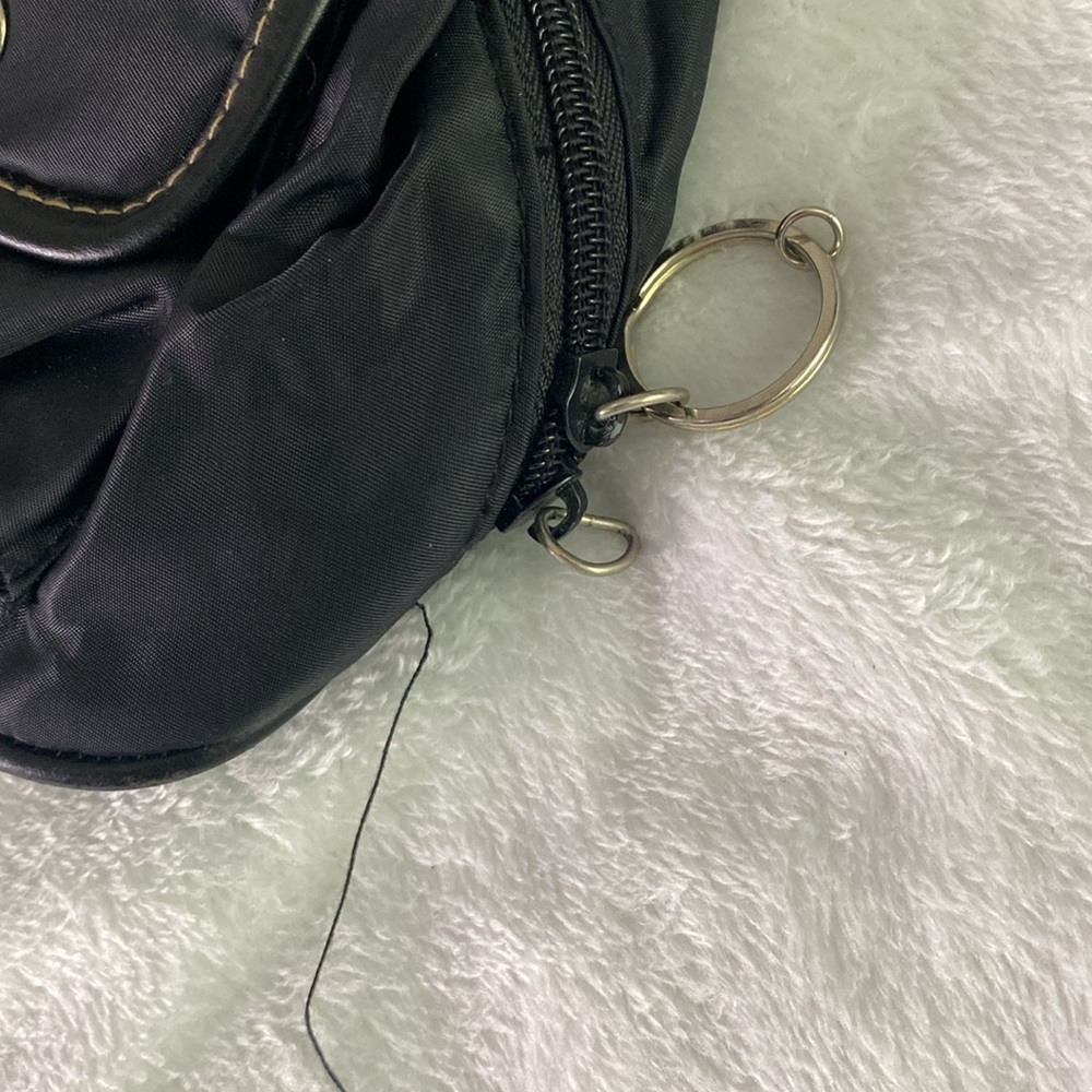 Small Black and tan purse - Picture 4 of 17